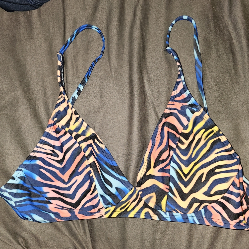 No Boundaties Multicolor Zebra Print Bikini Top Sz M